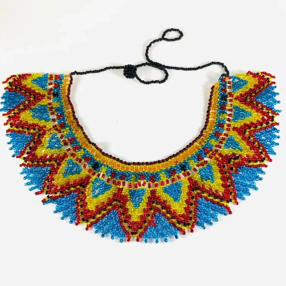 Gorgeous Vintage hand beaded glass seed bead Native American collar necklace